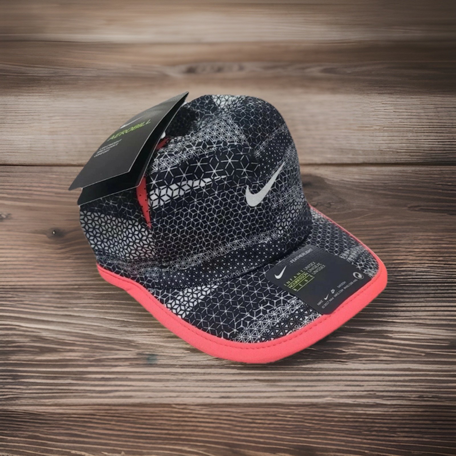 Nike Infant Unisex Featherlight Aerobill Baseball Cap Strapback 12/24M