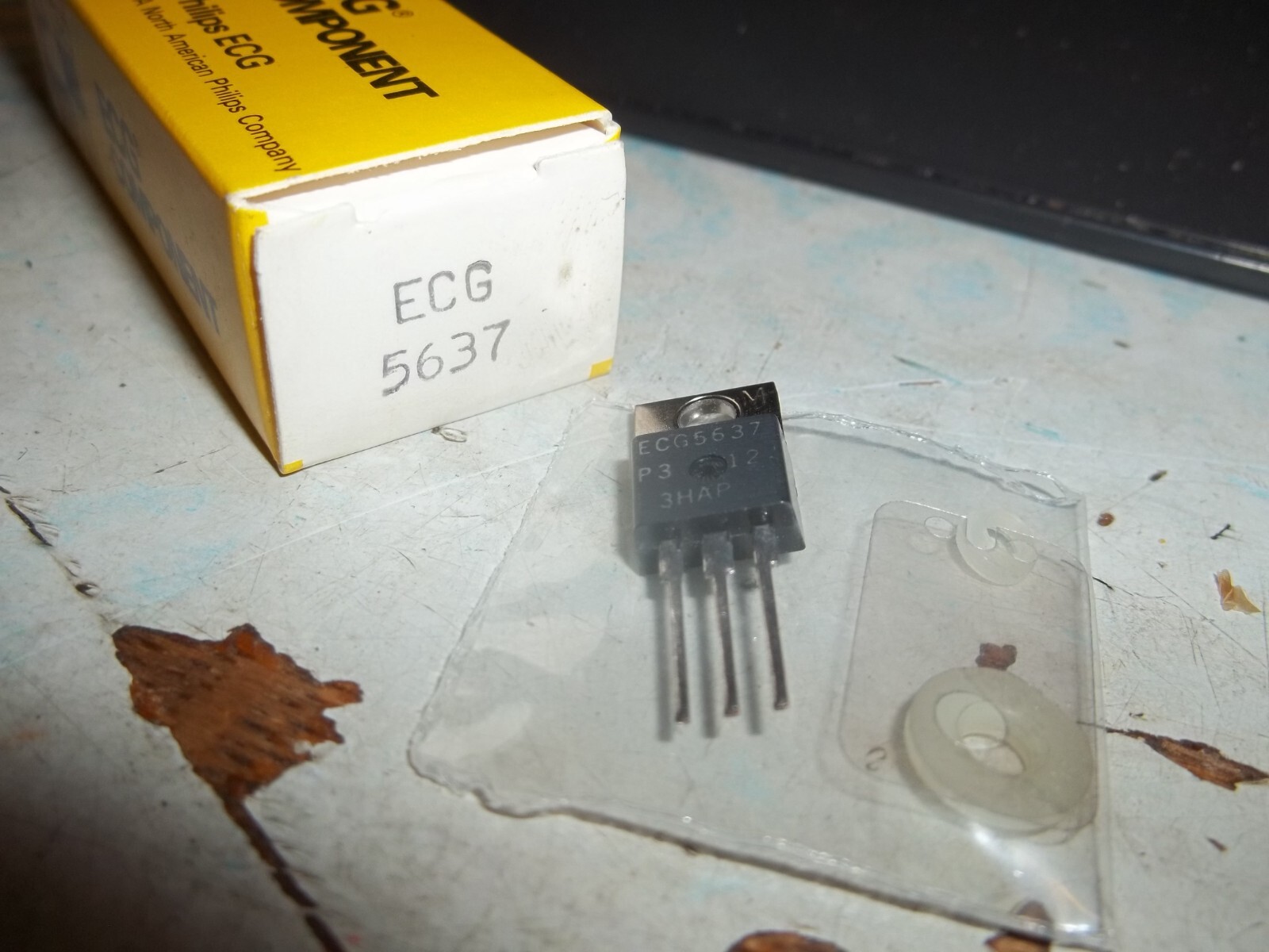 PHILIPS SYLVANIA ECG GENERAL PURPOSE RECTIFIER DIODE TRANSISTOR 5637 (*1-3)