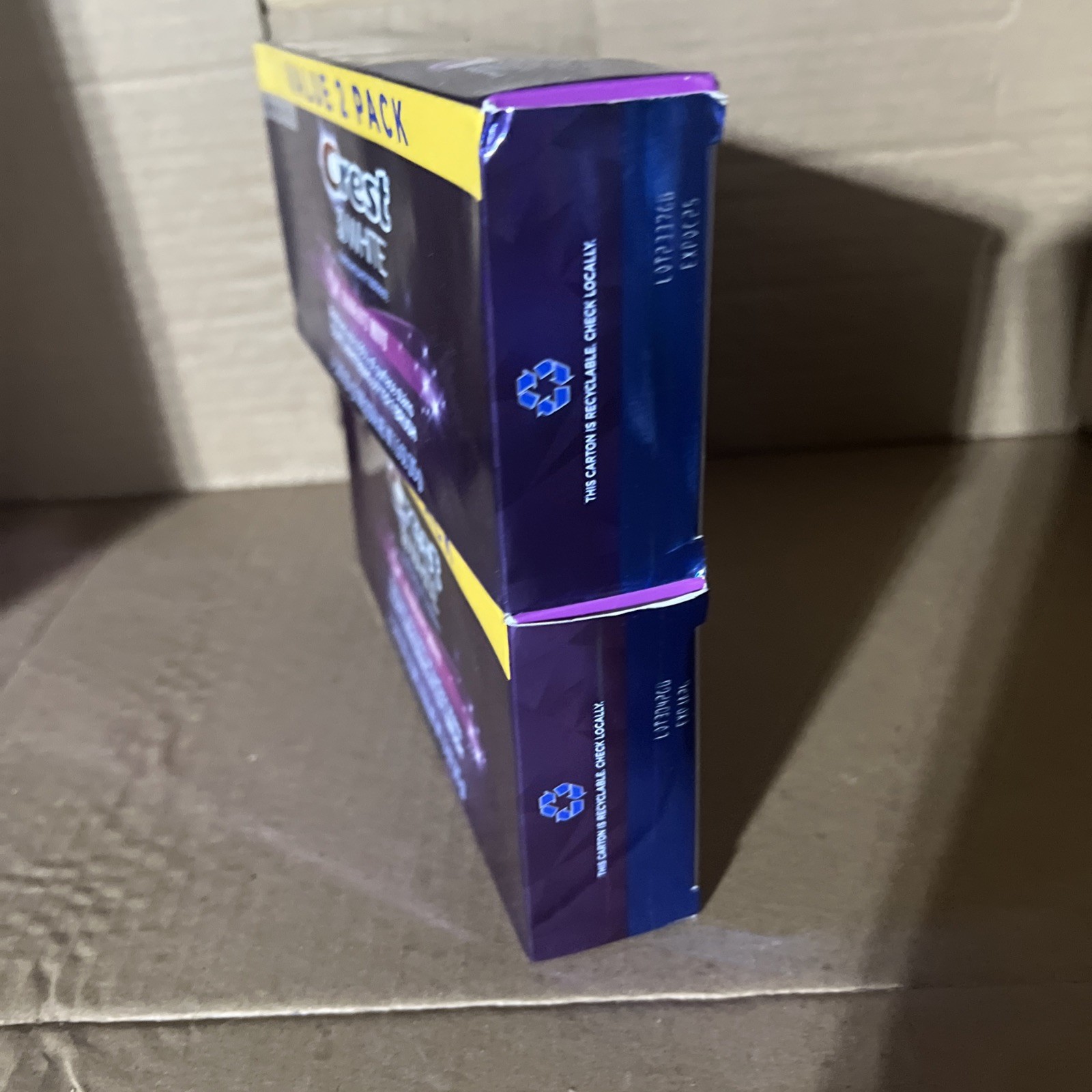 2 Total /Crest 3D White Toothpaste Radiant Mint 2 PACK 3.8oz. Arctic Fresh 3.8oz