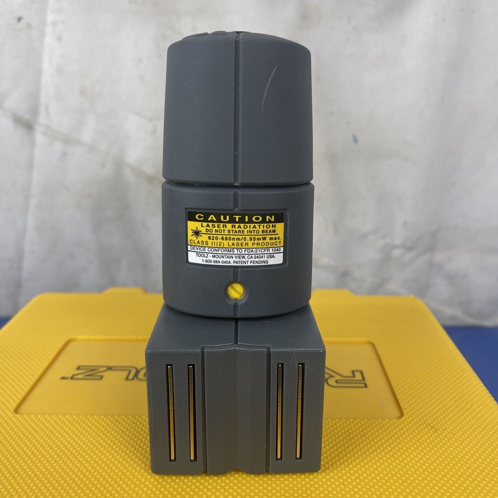 RoboToolz Electronic Self Leveling 5-beam Laser RT-7610-5 ￼With Case & Eyewear