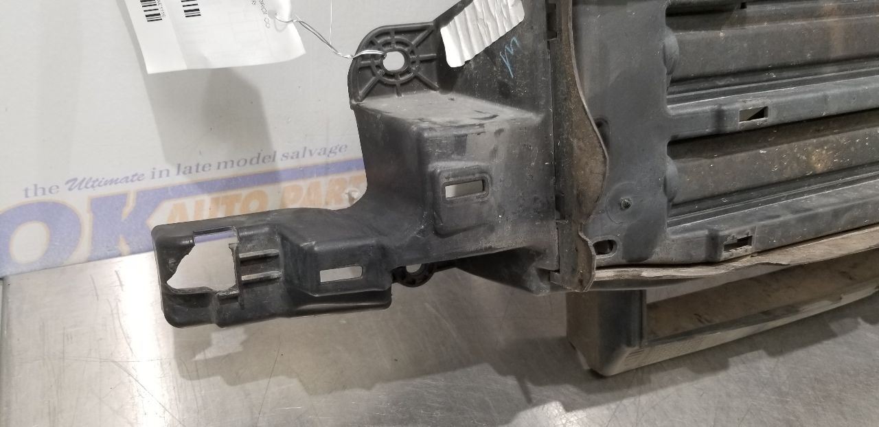 22 FORD BRONCO AIR SHUTTER 2.3L WITHOUT ADAPTIVE CRUISE