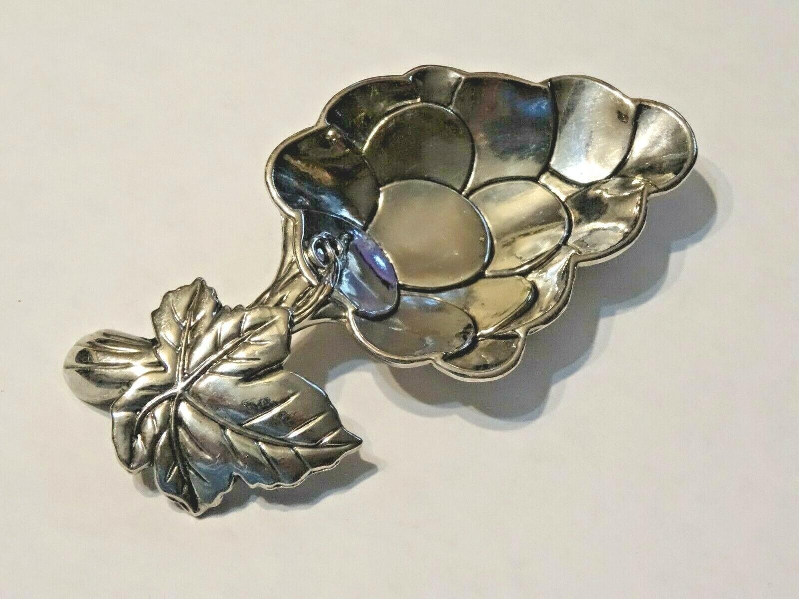 TRINKET TRAY DISH ~ NICE SILVER TONE LEAF TRINKET TRAY