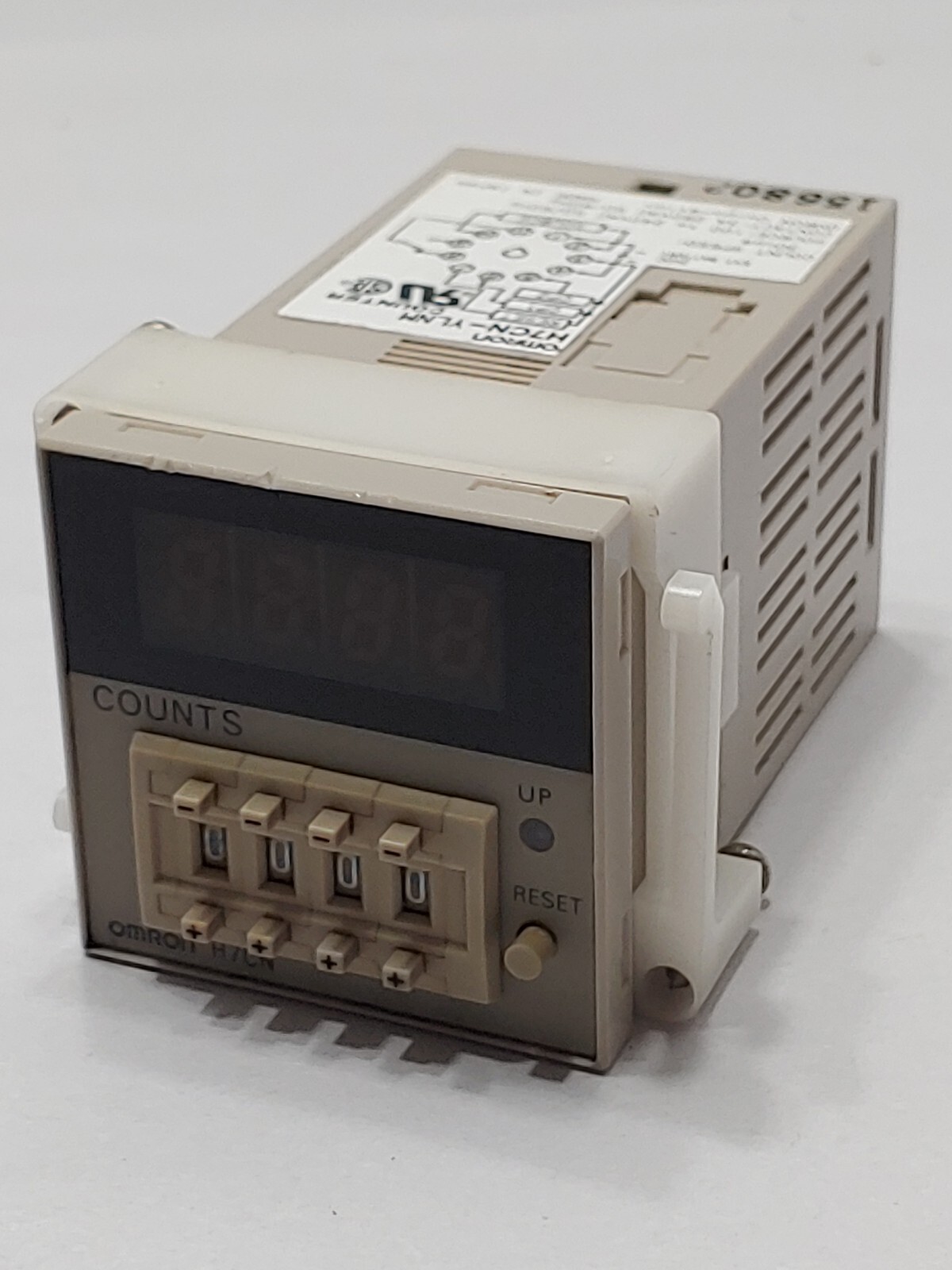 Omron H7CN-YLNM Counter 11-pin