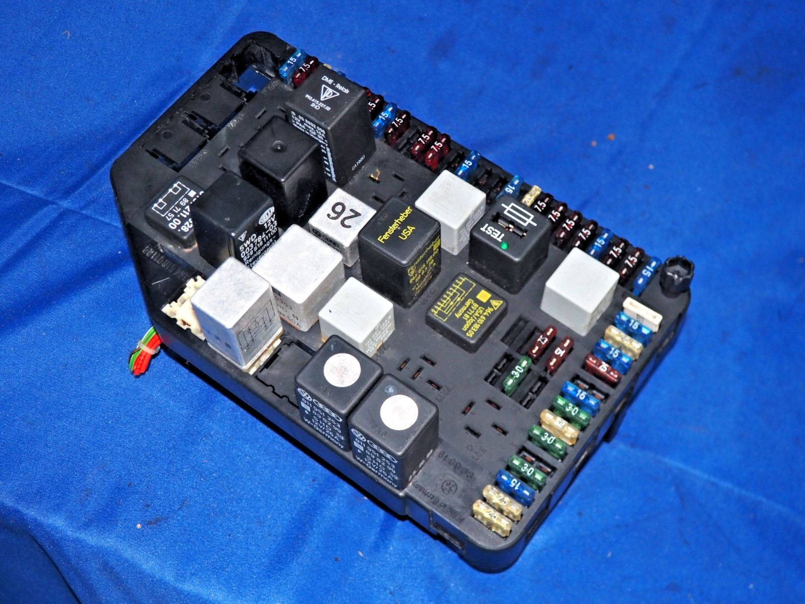 1989-1998 Porsche 964 993 911 Fuse Box Relay Panel OEM Good Used W/Warranty