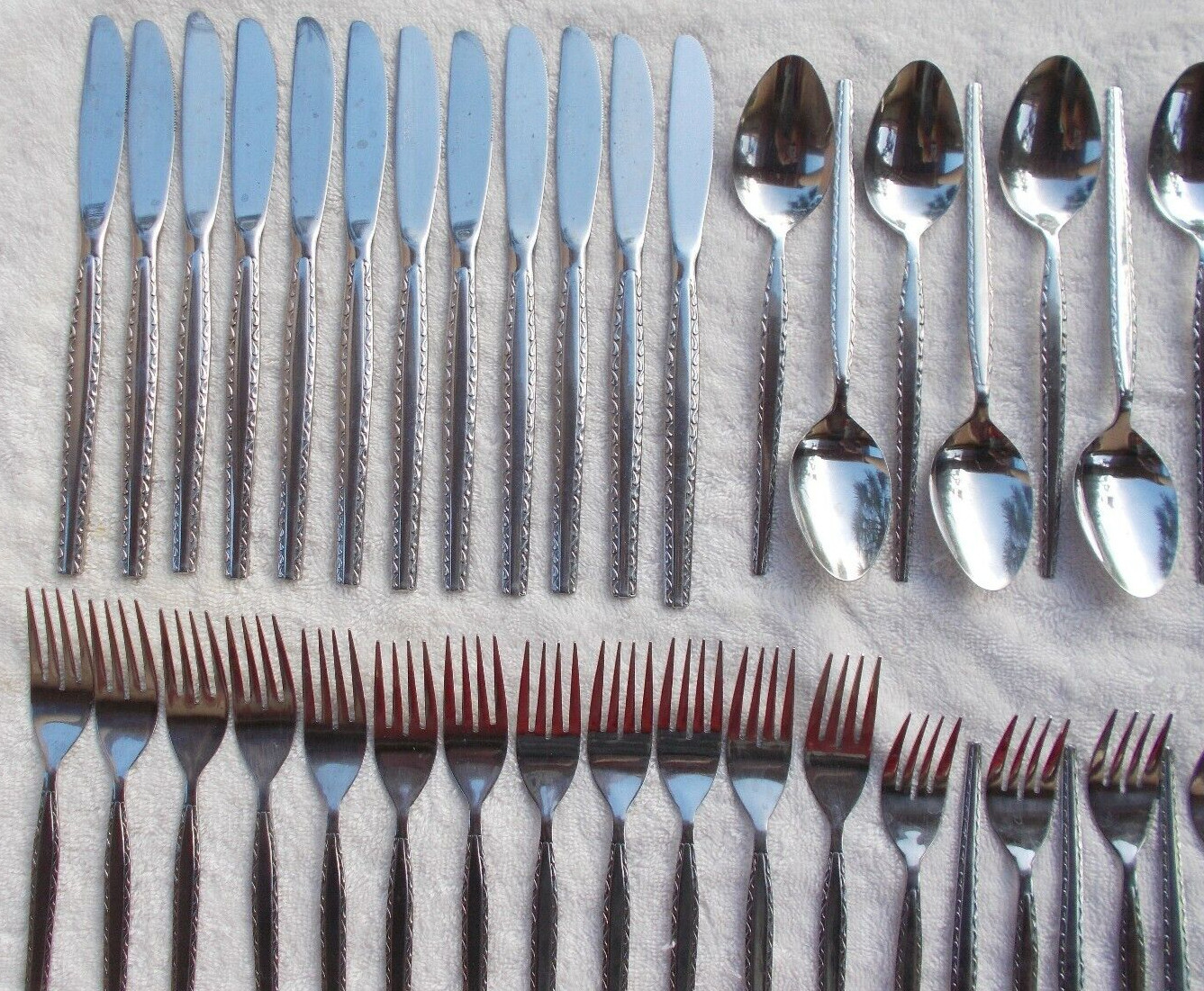 12 Place 60pcs Rogers Stanley Roberts ENSENADA Stainless Flatware Setting set