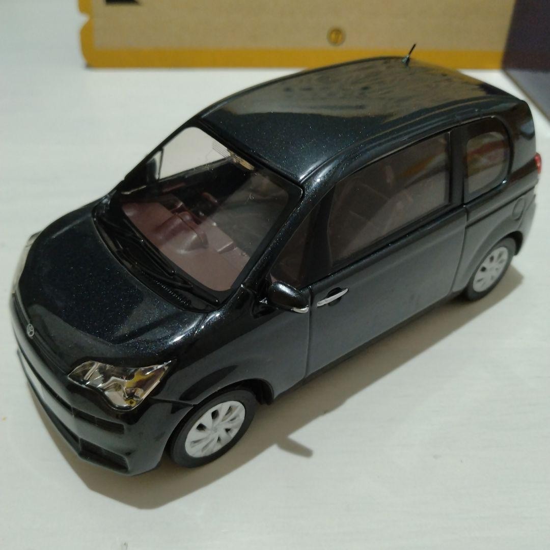 Toyota Spade Color Sample mini Car Novelty 1/30 Black Mica  3209 NEW