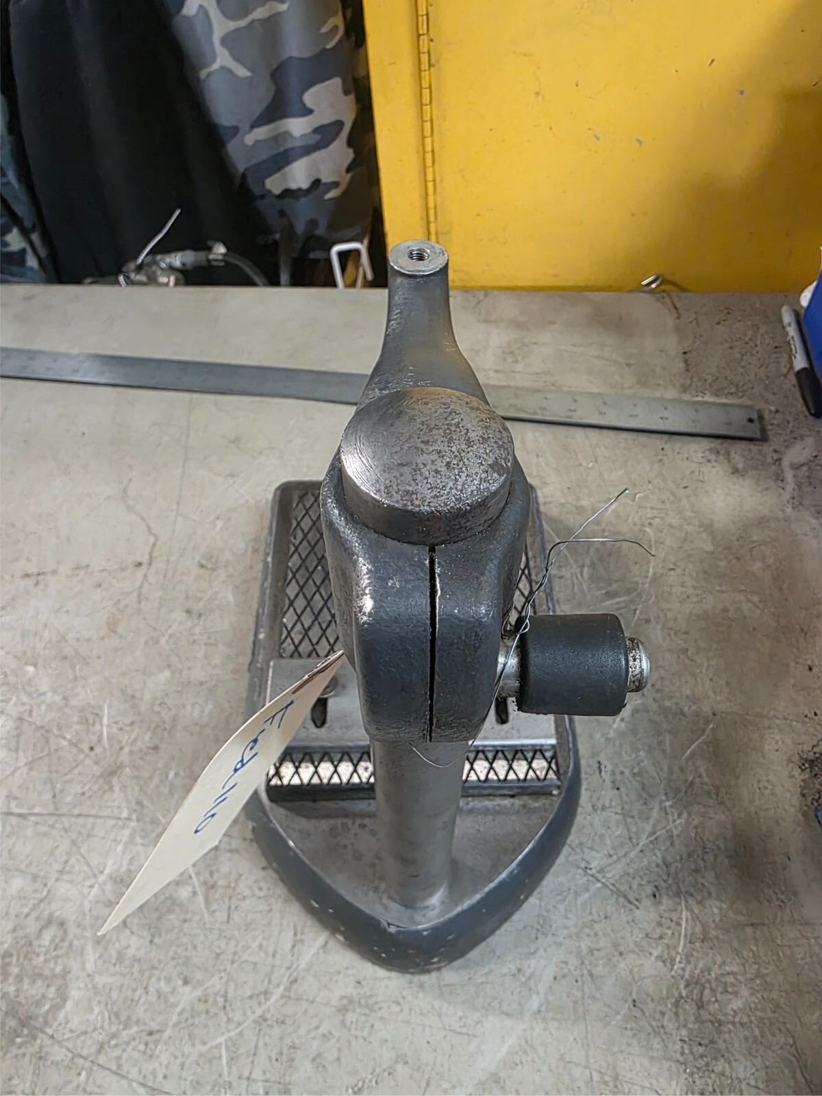 Mahr Federal NB-60 Indicator / Comparator Stand