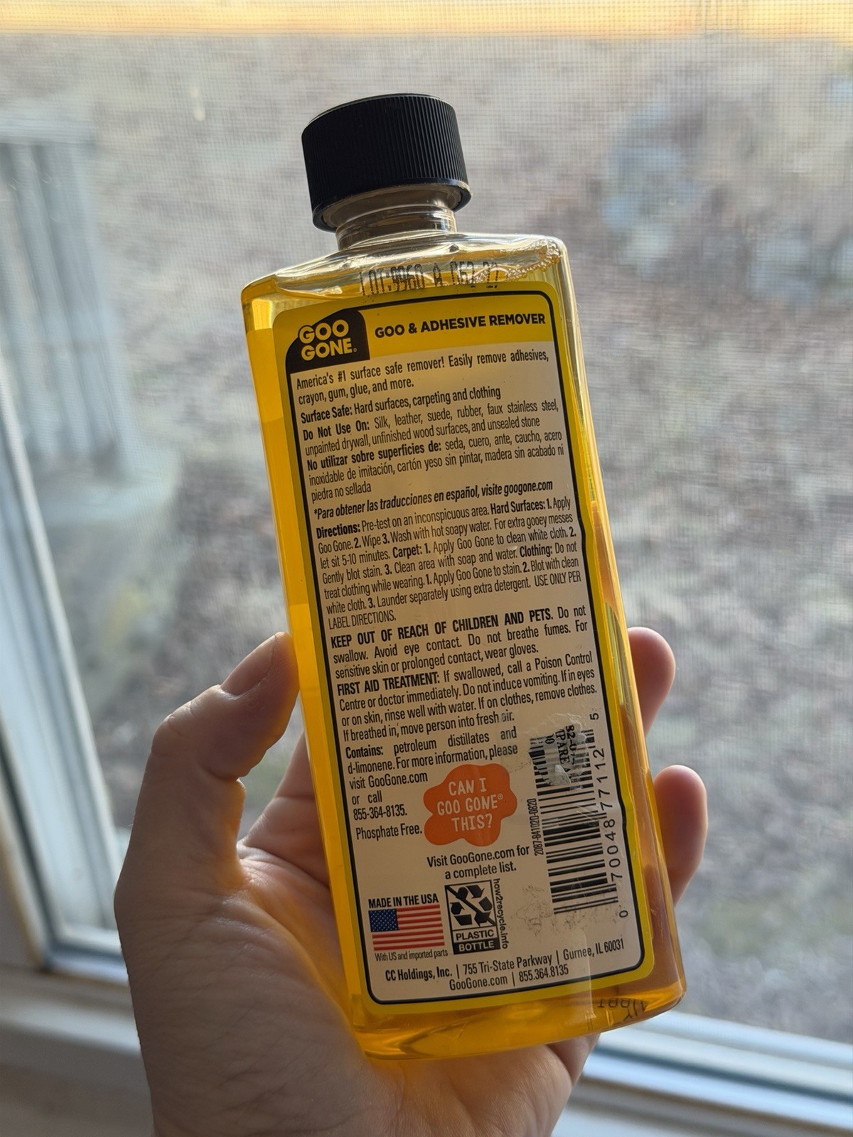 Goo Gone Adhesive Remover 8oz with scraper- Surface Safe Adhesive Remover