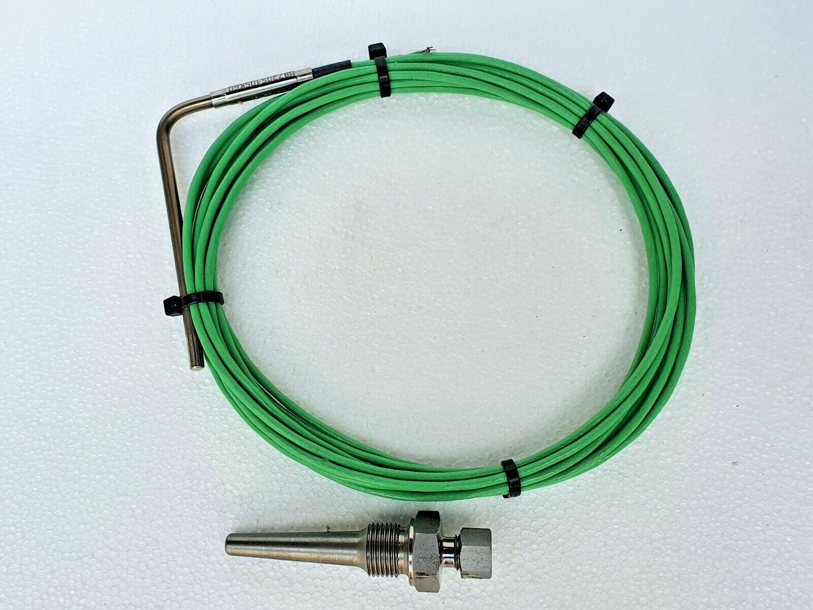 KONGSBERG MB720S105K60 Thermocouple with Pocket # NEW