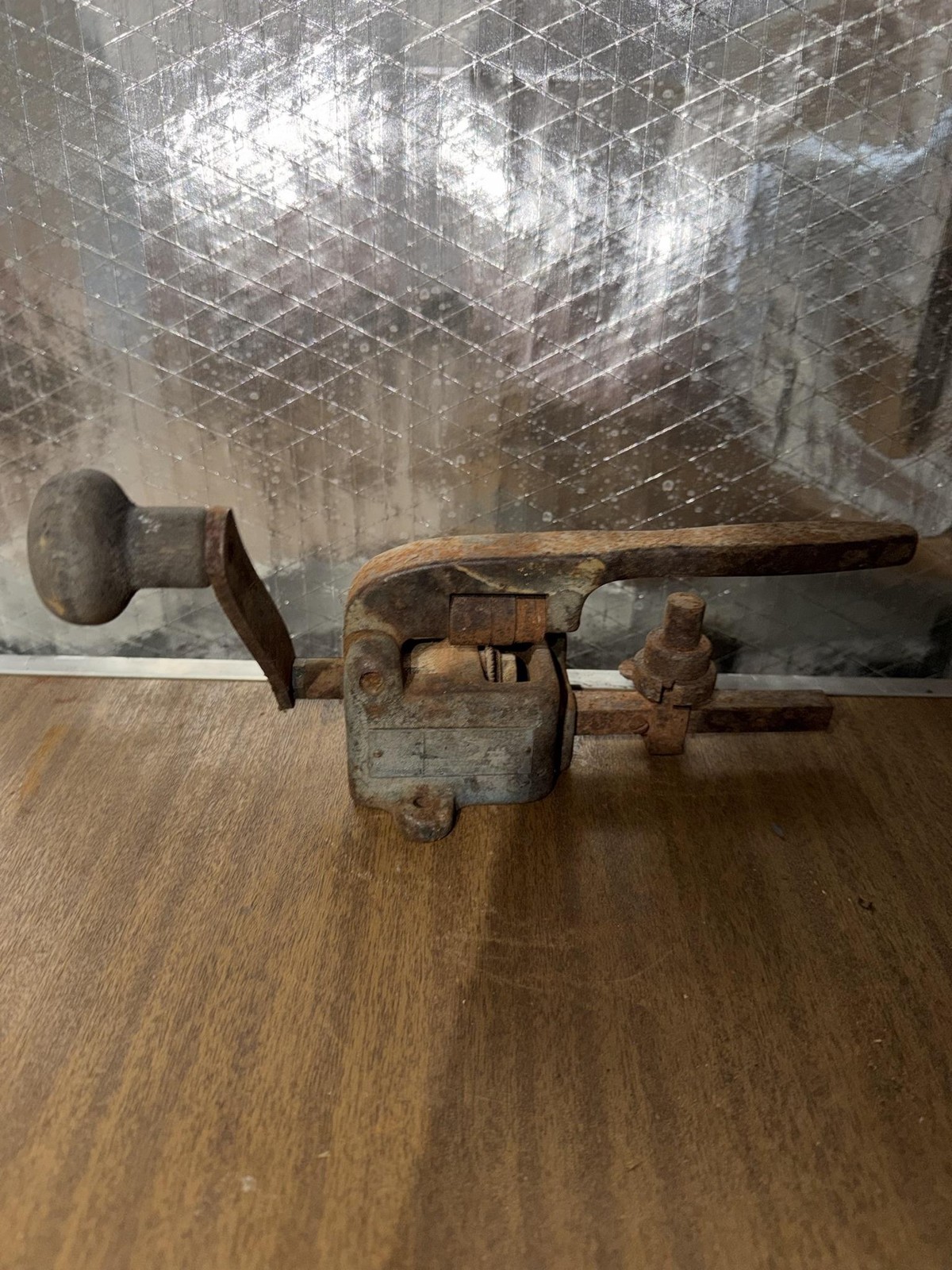 Vintage Sioux Number 237 Hand Crank Abrasive Disc Trimmer USA