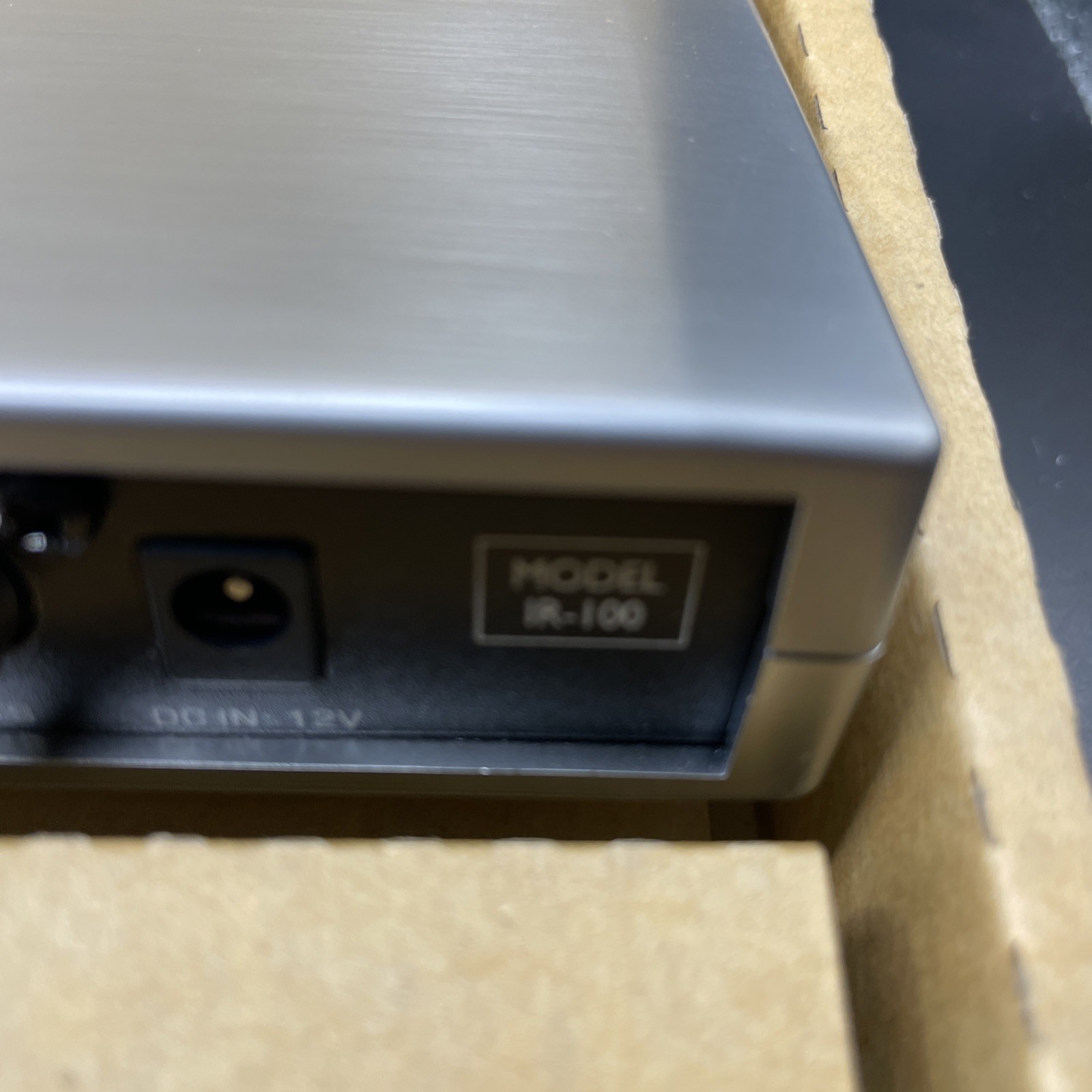 TeachLogic - VoiceLink 1 - IR-100 infrared wireless microphone system
