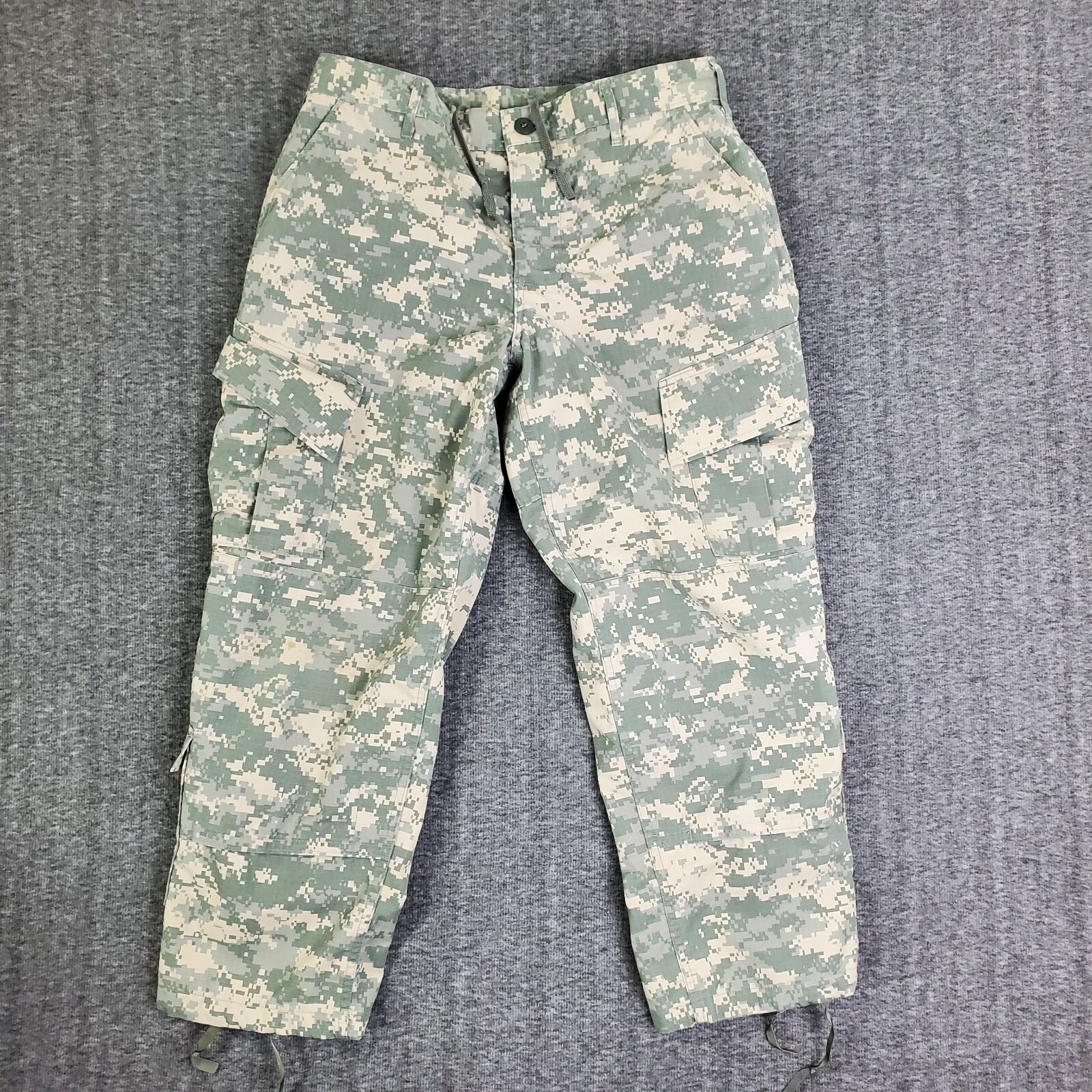 U.S. Military ACU Combat Trouser Medium X Short Digital Camo Ripstop Larp