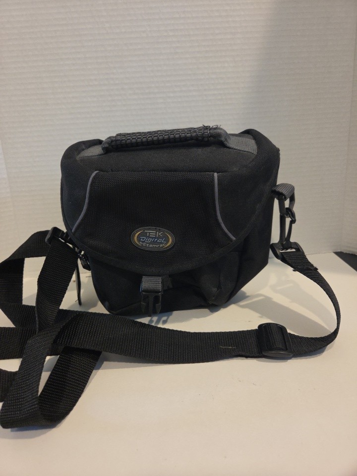 TAMRAC Digital Camera Bag #5500 Shoulder Carrying Case SLR Strap