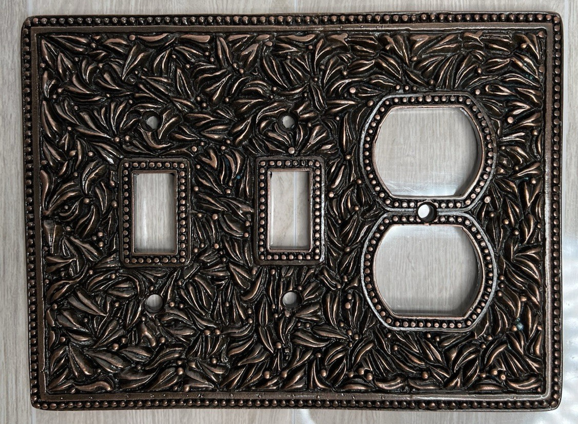 Vicenza Designs SanMichele Wall Plate Antique Copper Jumbo Double Toggle Outlet