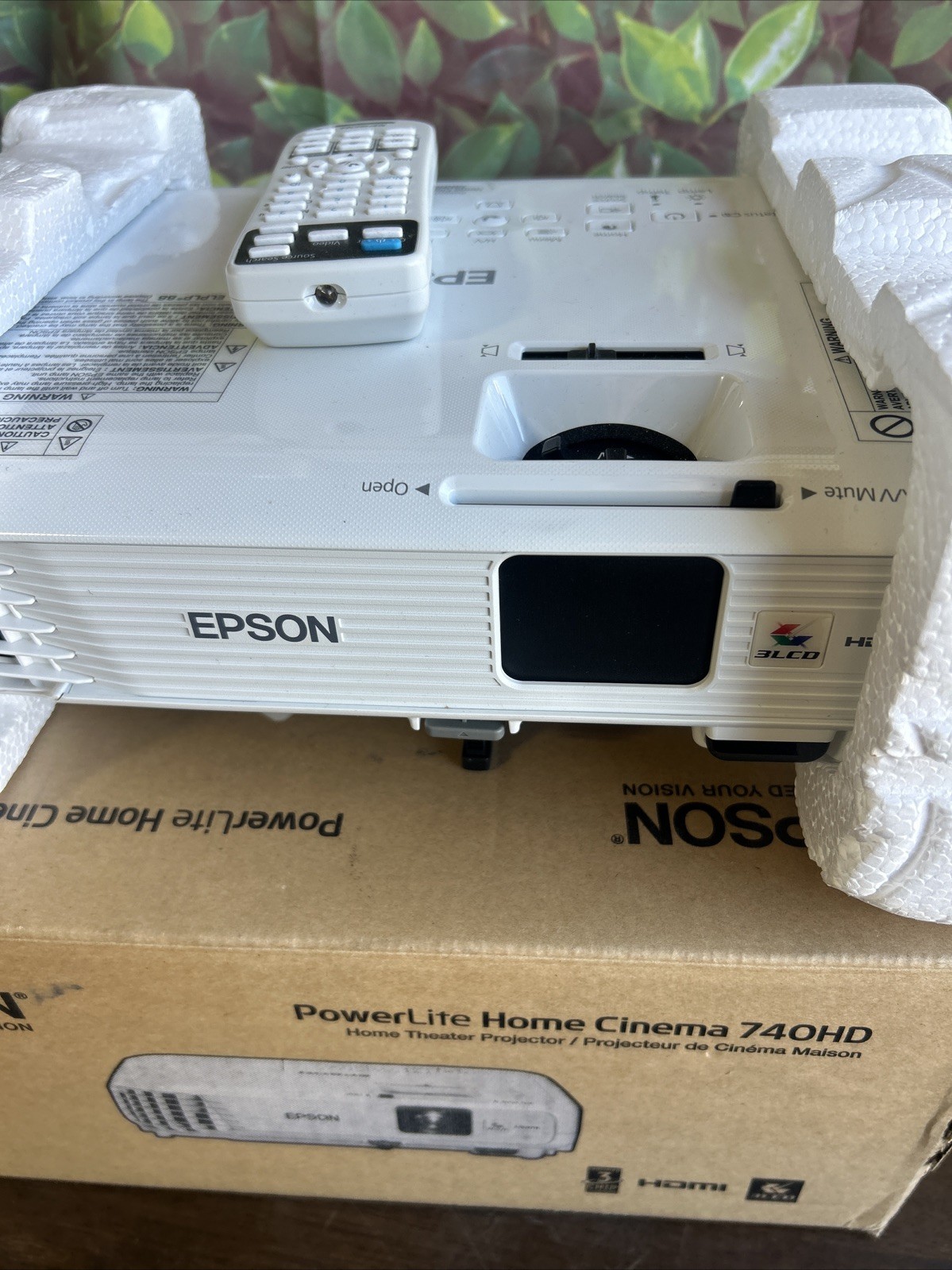 Epson PowerLite Home Cinema 740HD LCD Projector - Lamp Timer