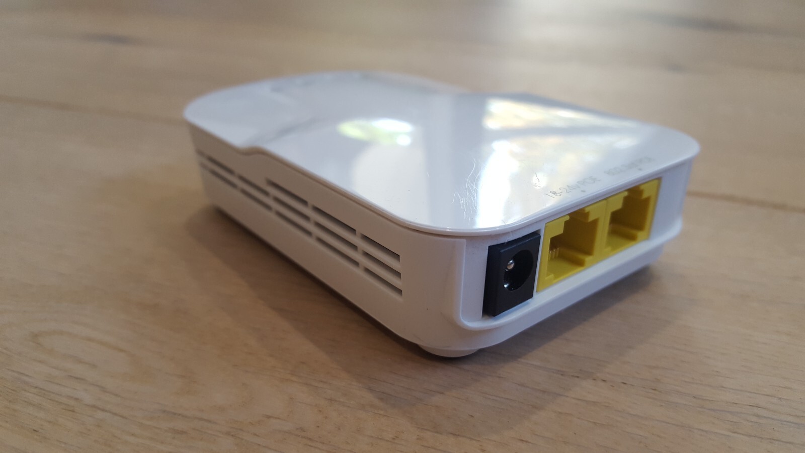 Open Mesh Access Point - OM5P-AN with Power Supply - Used - Free Shipping