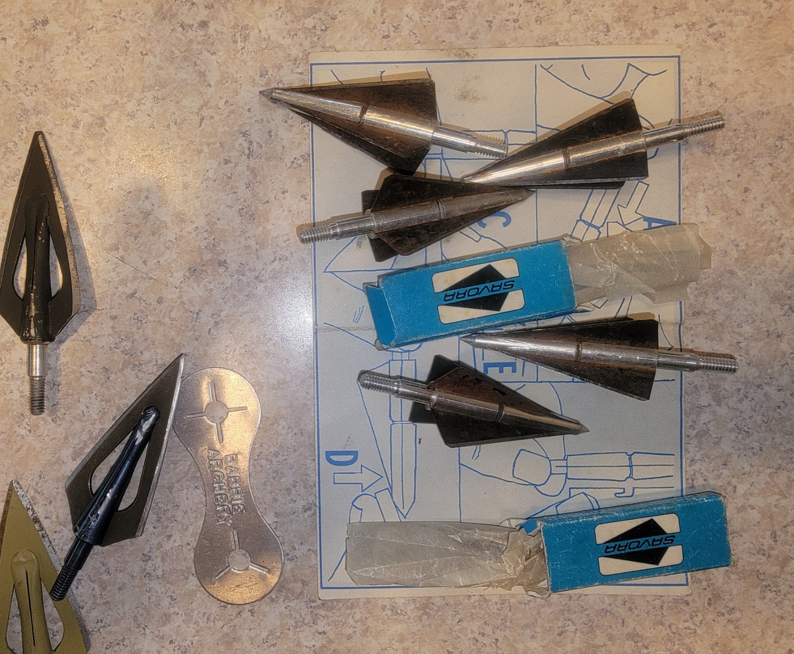 Mixed Vintage Broadhead Lot