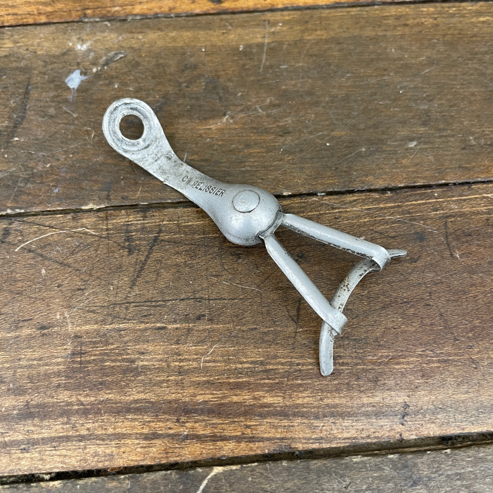 Vintage CH Pelissier Tire Saver Sweeper  Tender Skimmer Alloy Road Eroica