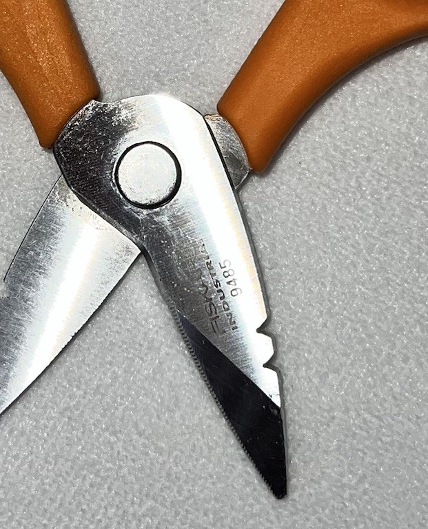 Electrician Scissors with Cushioned Grip / Extended Handle, Used - Nice