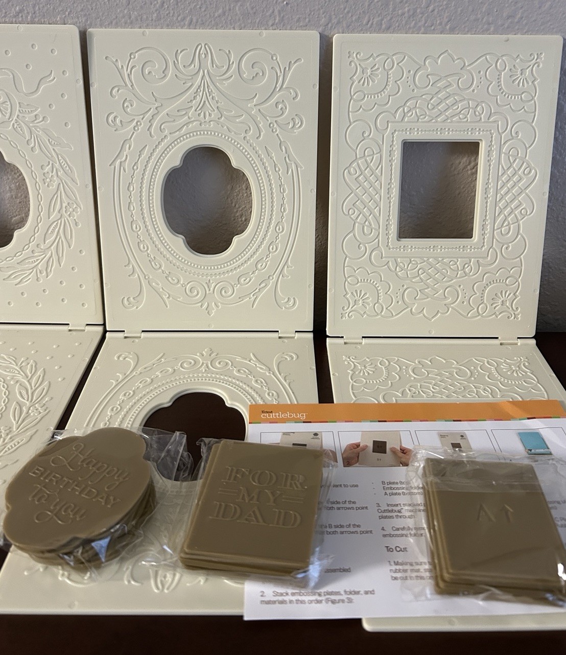 Anna Griffin Cuttlebug Embossing Frames Sentiments Lot Of 4 Frames 2 Sentiment