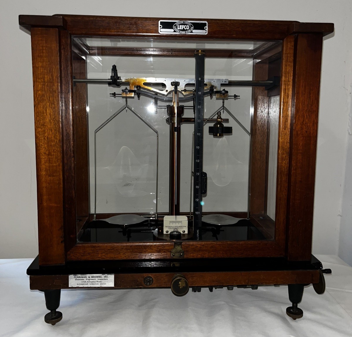 Antique Seederer-Kohlbusch Scientific Balance Scale.