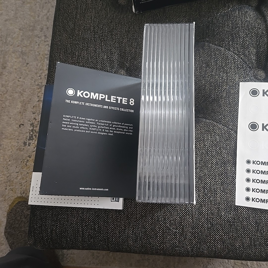 Native Instruments Komplete 8 (with all disks) No Serial Number