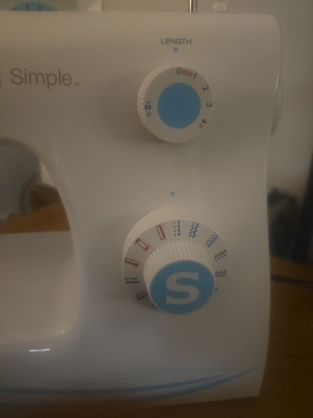 SINGER Simple 2263 Sewing Machine W/ Pedal ***TESTED+WORKS/GREAT CONDITION***
