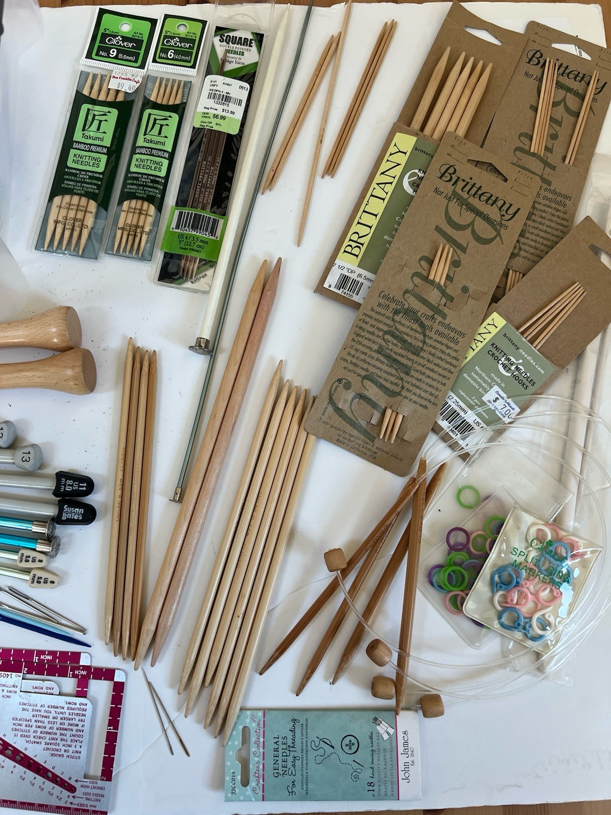 HUGE Knitting Needles Lot New & Preowned Plus Extras