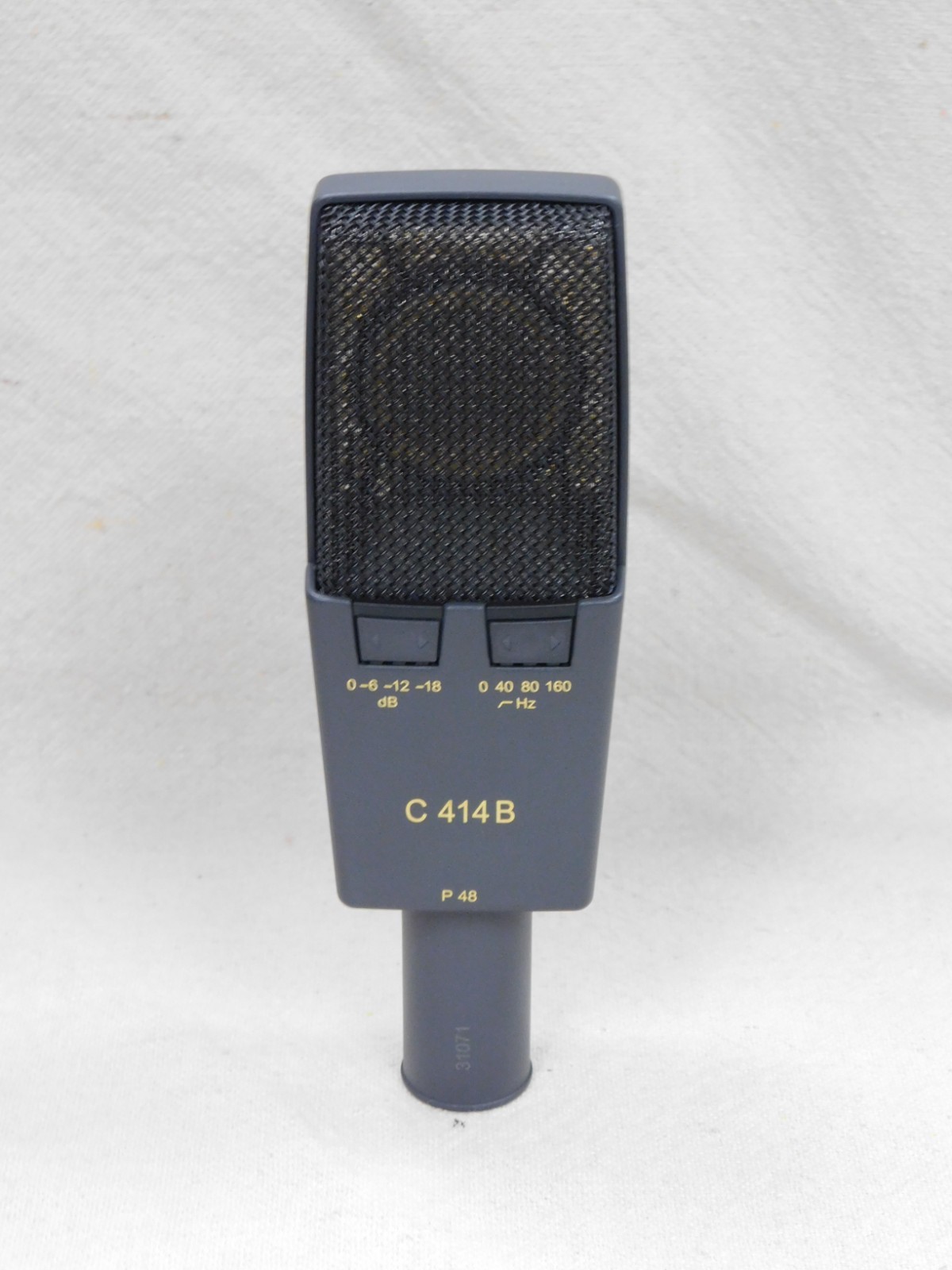 AKG C414 B Large Diaphragm Multipattern Condenser Microphone