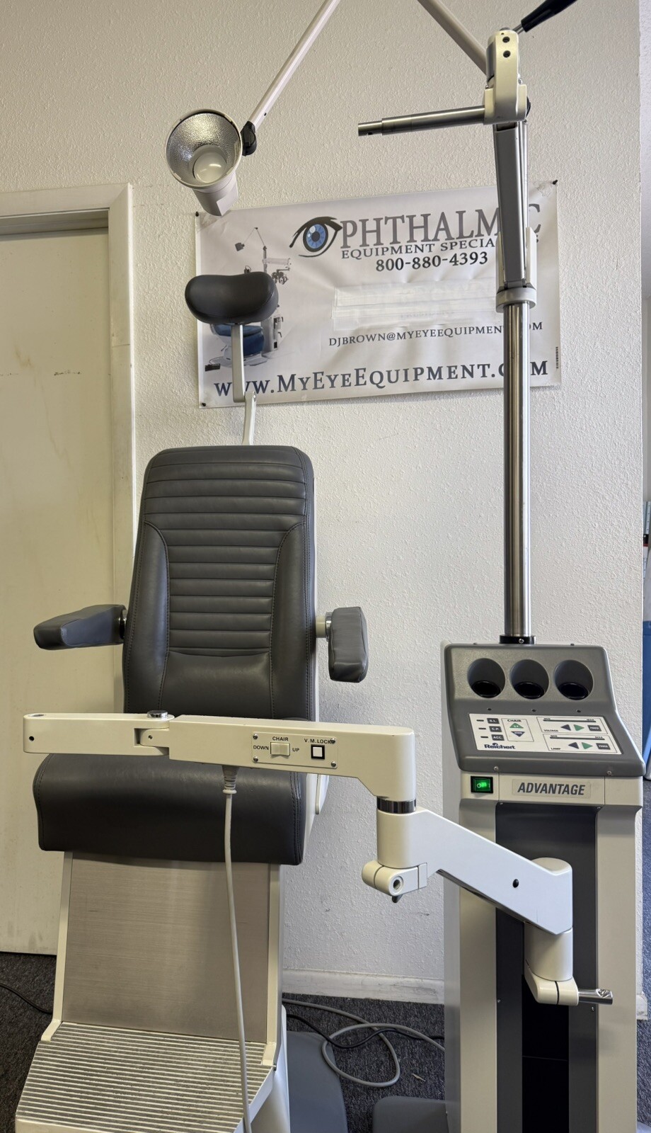 Reichert Advantage 15070 Manual Recline Chair w Advantage 15070 Chair