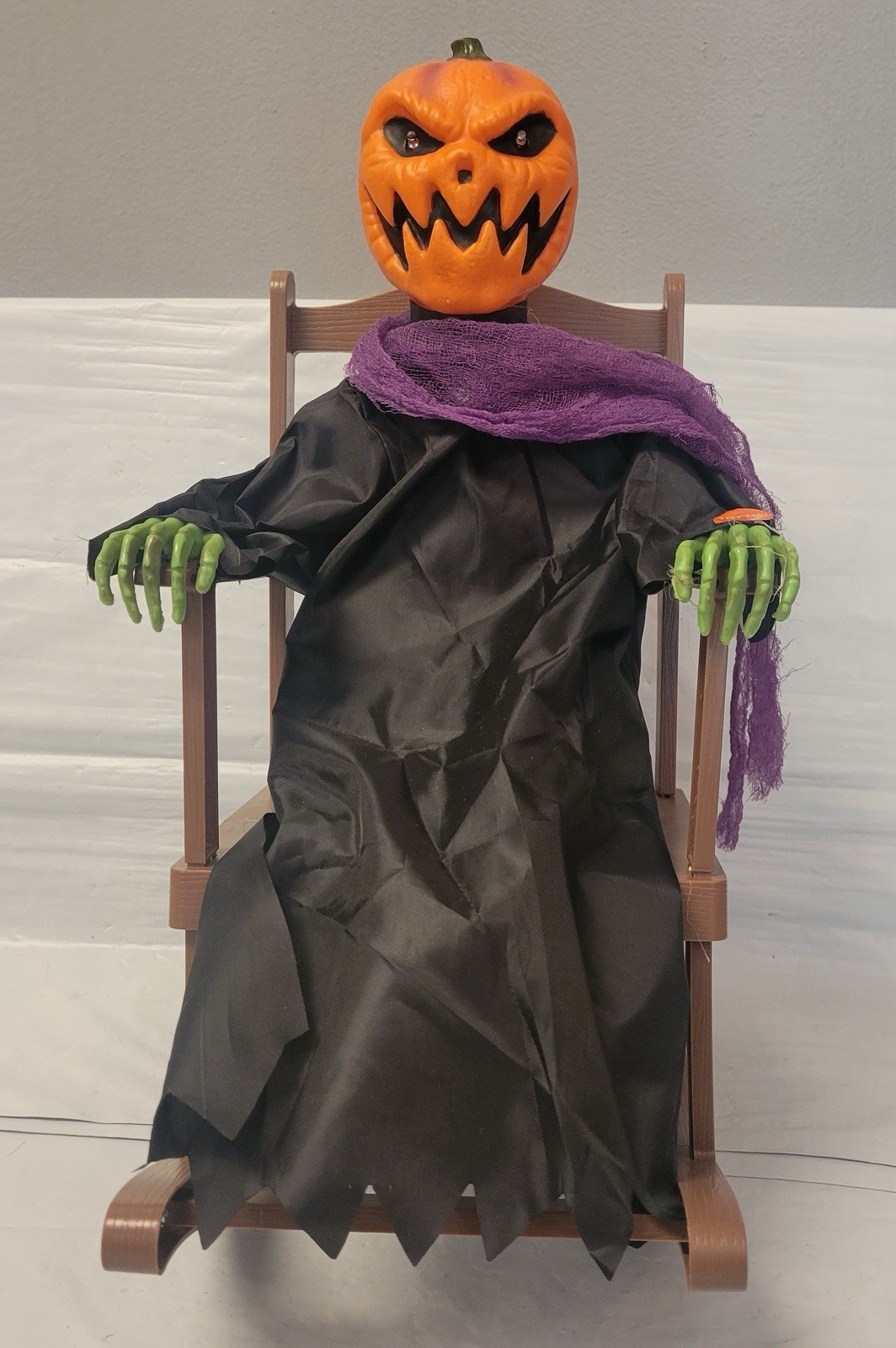 Spooky Village Animated Rocker Halloween 16” Pumpkin Head Reaper