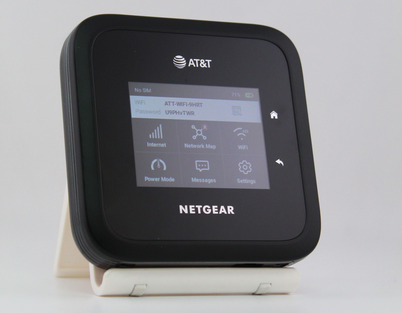 Fair Condition - Netgear Nighthawk M6 Pro MR6500 Hotspot (AT&T ONLY) - Free Ship