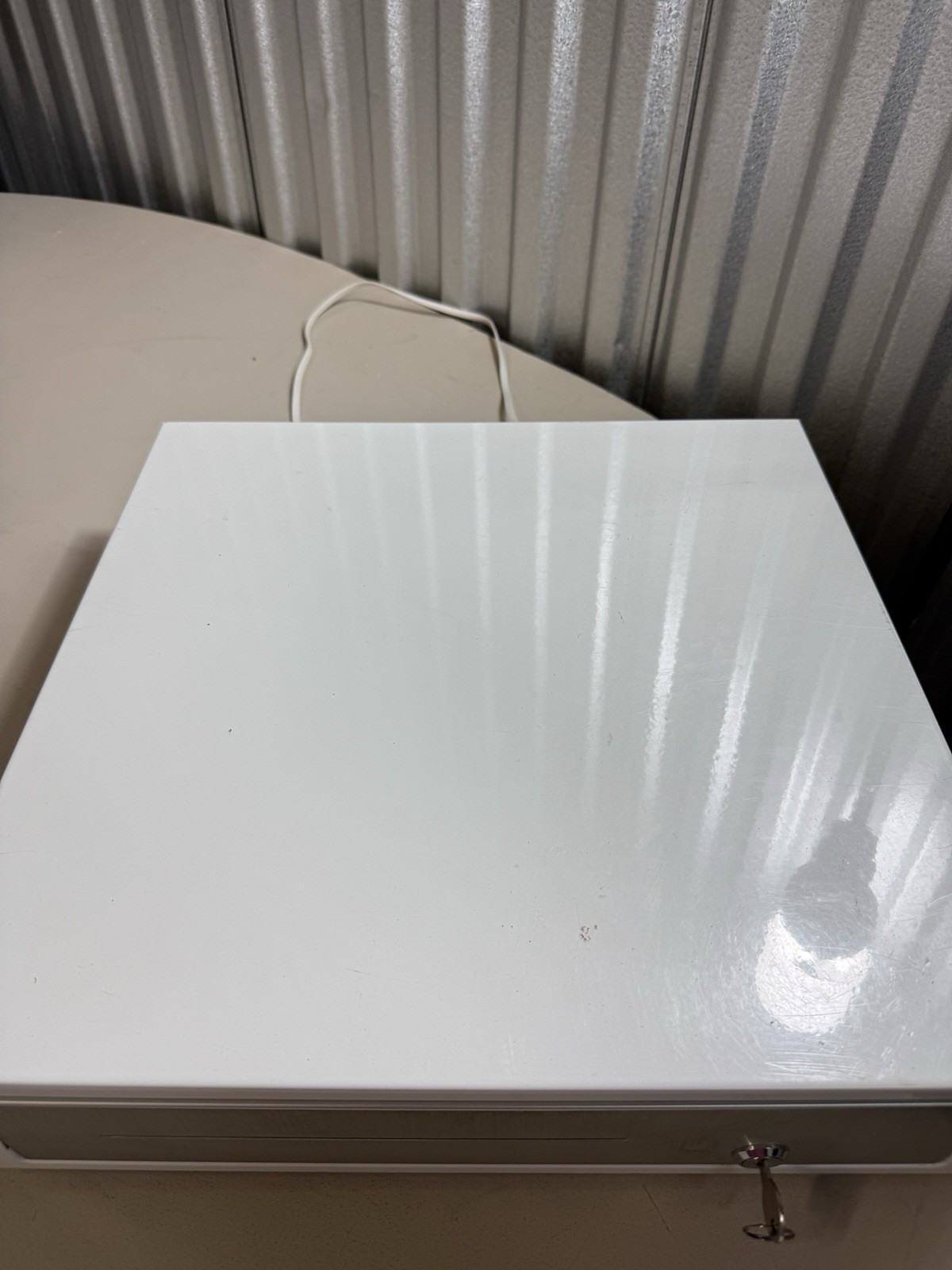 Clover D100M Lockable POS Cash Drawer Good Condition
