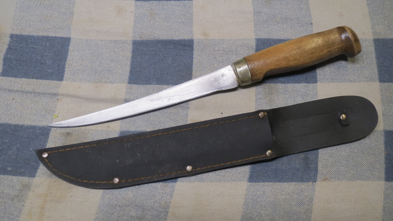 J Marttiini Finland Hand Ground Stainless Fishing Filet Knife & Sheath 12 1/8”