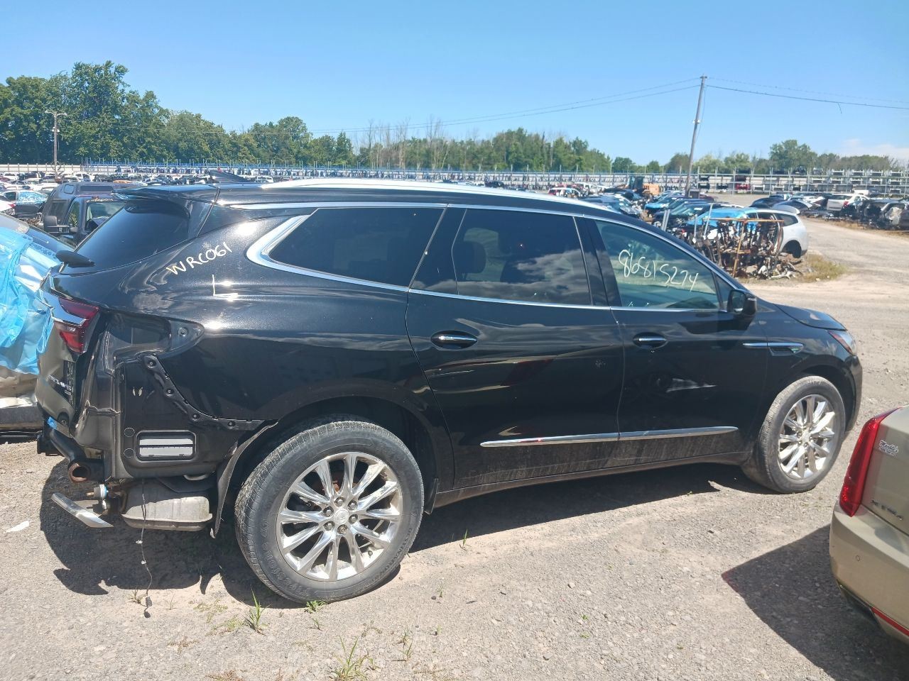 ENCLAVE 2018 Air Shutter 11868467
