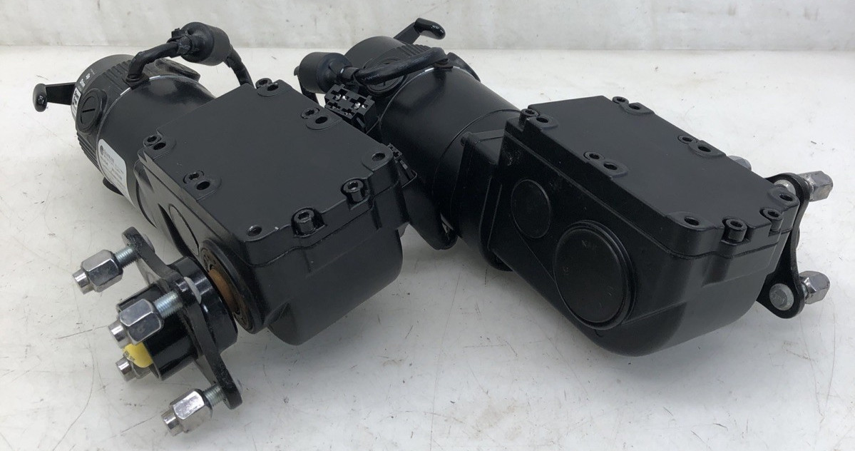 Sunrise Medical Quickie S-636 Wheelchair Motors Gearbox 107248 107247 Left/Right