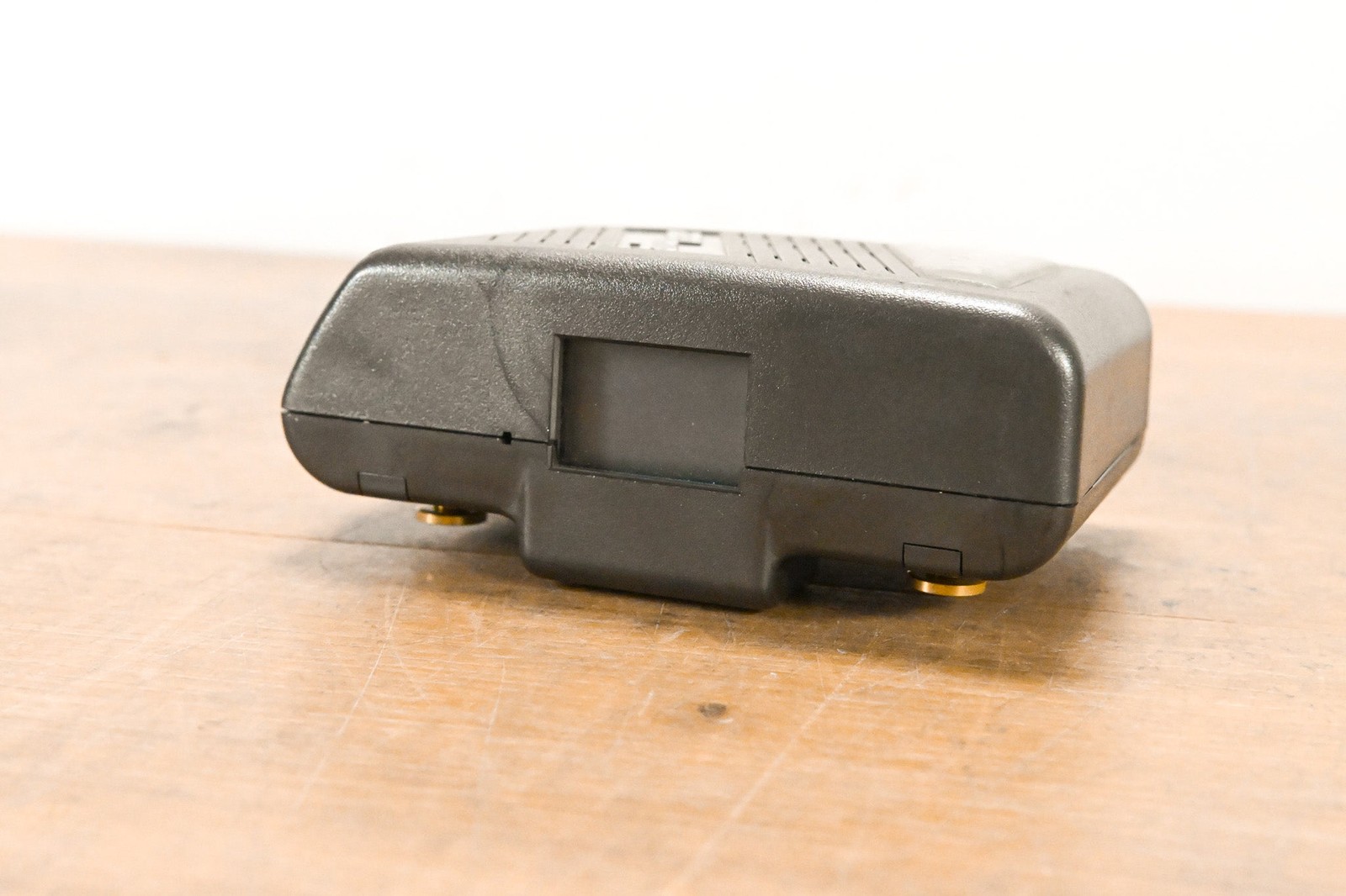 Anton Bauer Dionic Interactive 2000 Gold-Mount Battery CG011HH