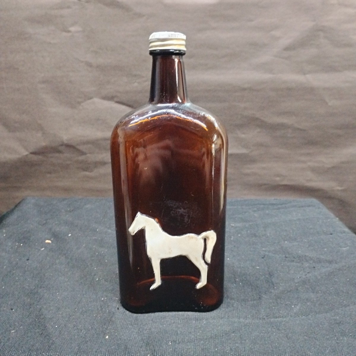 Vintage White Horse Distillers 10" Amber Brown Glass #2 Whiskey Bottle