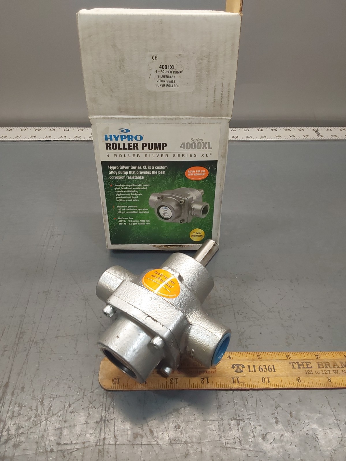 NOS Hypro 4001XL Silvercast 4 Roller Pump 3/4"FPT Ports. Fertilizer Sprayer.