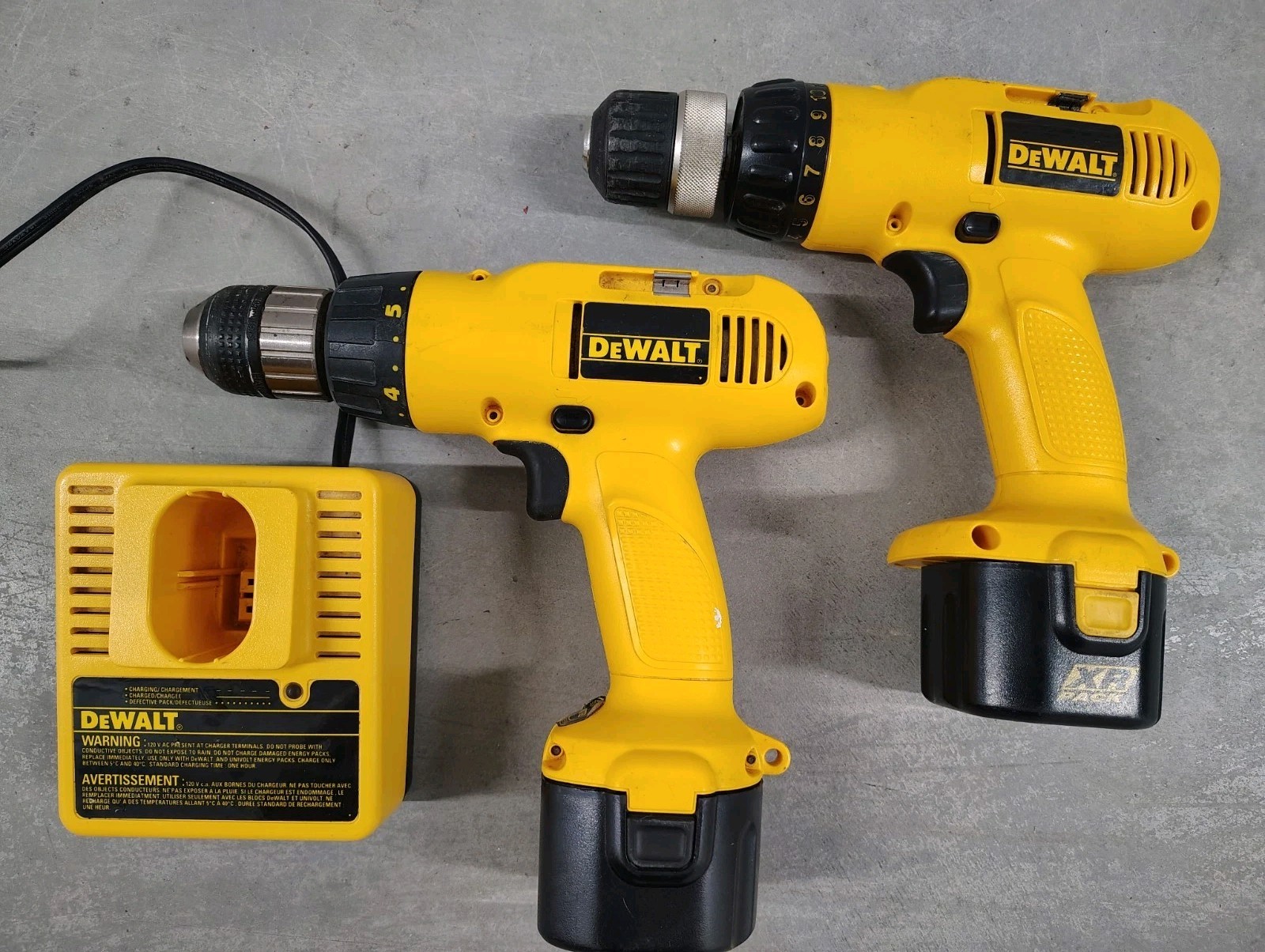 DeWalt DW952 DW953 9.6V Cordless Drill Driver W/Batt & Charger D9014-04 DW9061