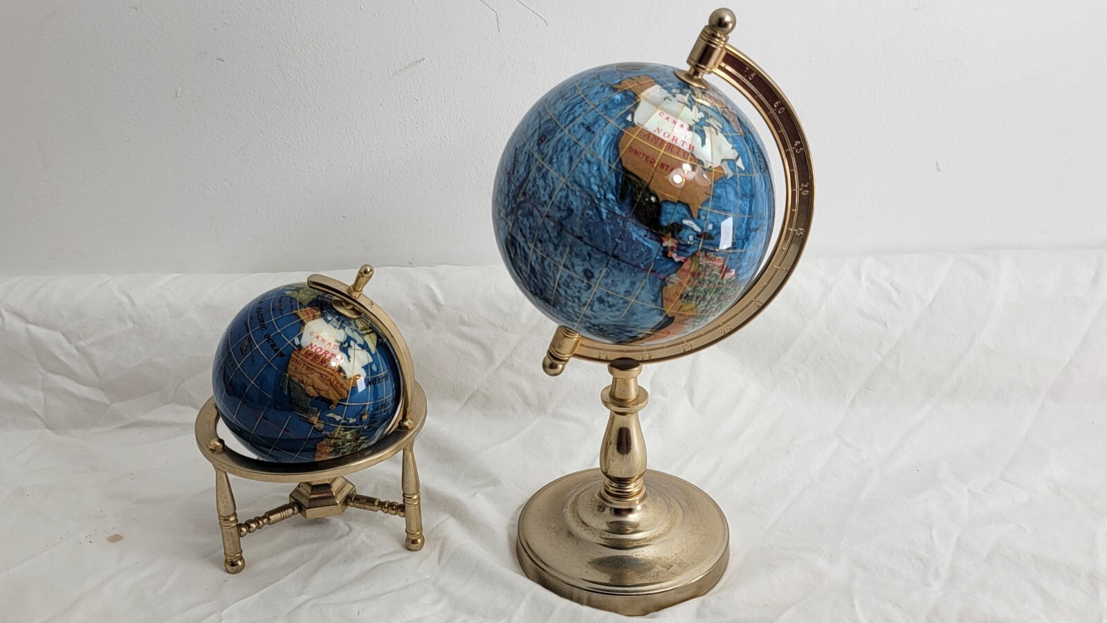 VINTAGE INLAID GLOBE LAPIS GEM 6" AND 4"