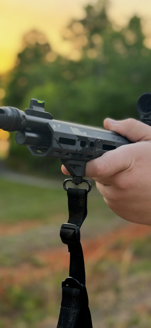 QD attachment Uncle Mikes sling mount/ finger stop