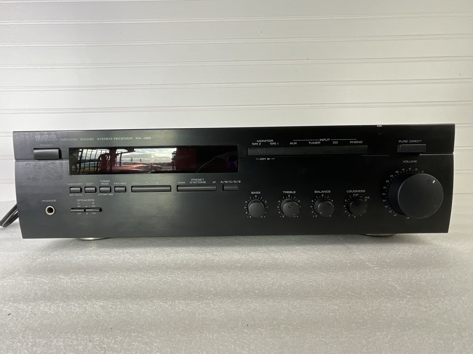Yamaha RX-485 Natural Sound AM FM Stereo Receiver Phono Input Black - Tested