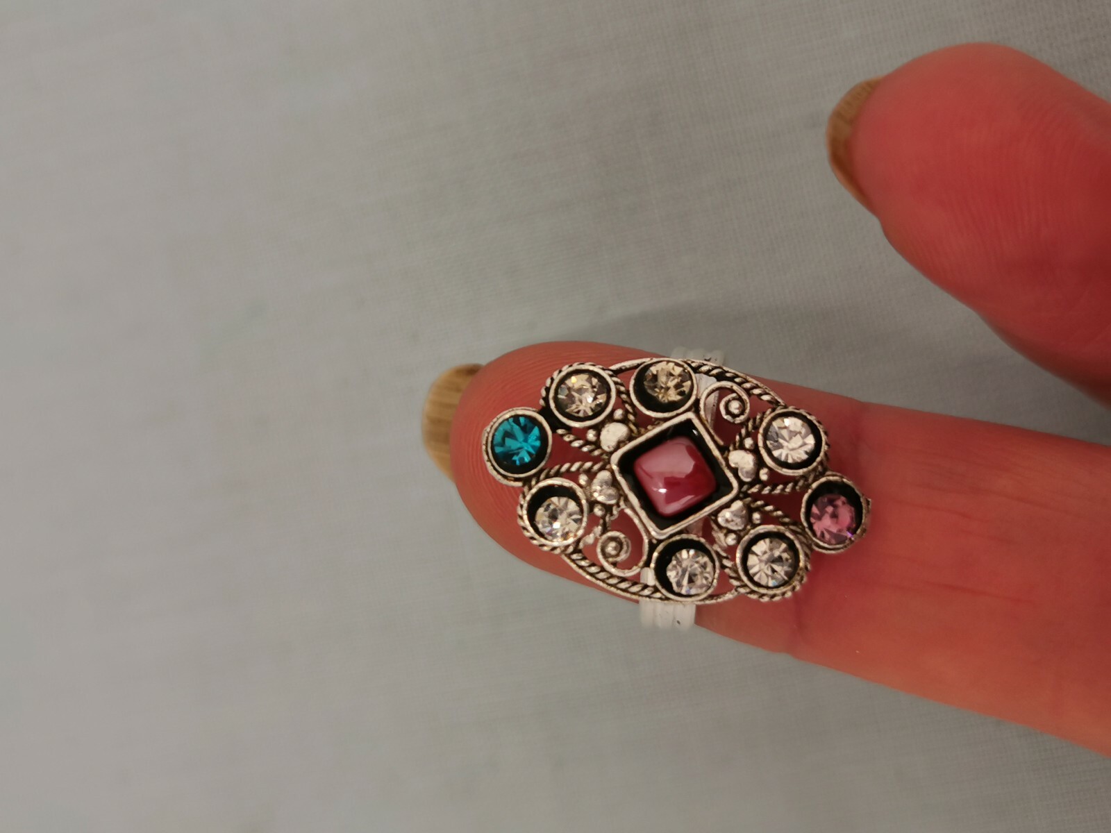 Rhinestone Crystal Silver Tone Red Bollywood Indian  Style Toe Ring Adjustable
