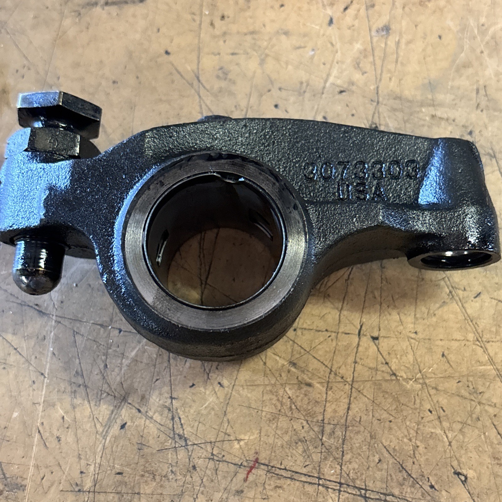 Cummins N14 Rocker Arm Part#: 3073303