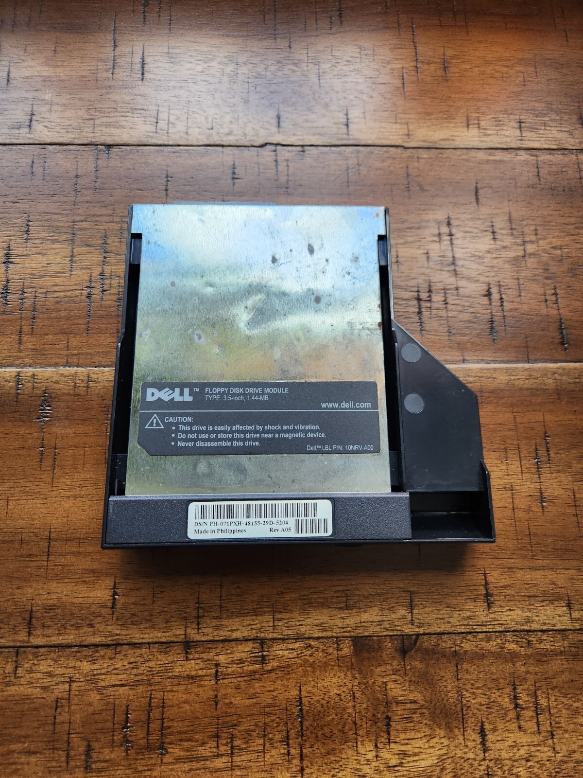 Dell - Floppy Disk Drive - 3.5 inch. - 1.44MB - Part # 10NRV-A00