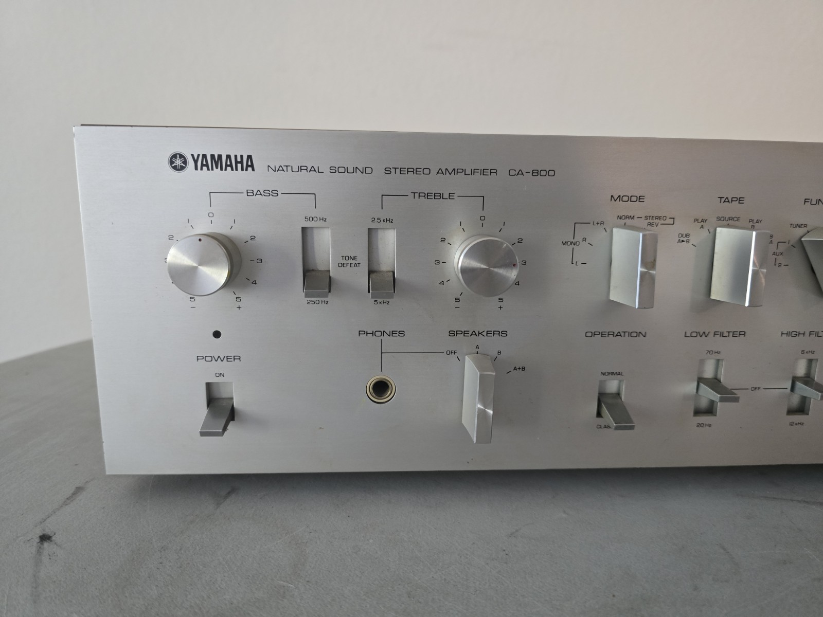 Yamaha CA-800 Integrated Stereo Amplifier - Tested Working