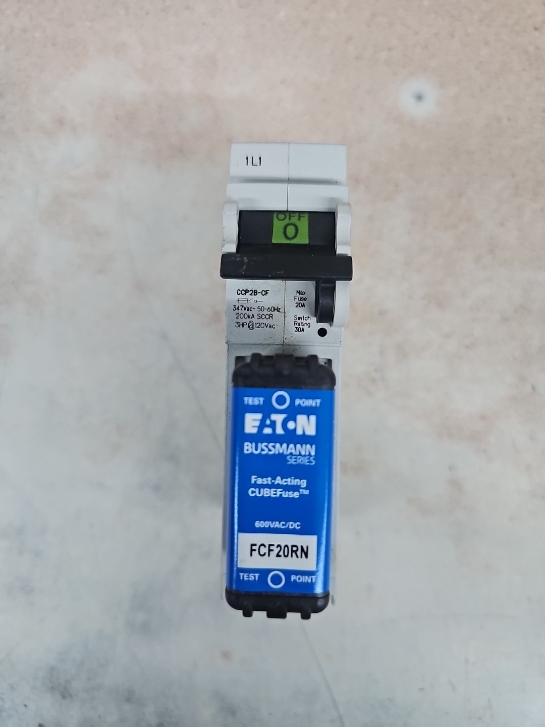 1) New Take Out Eaton Bussmann Series CCP2B-1-20CF 600V 20A