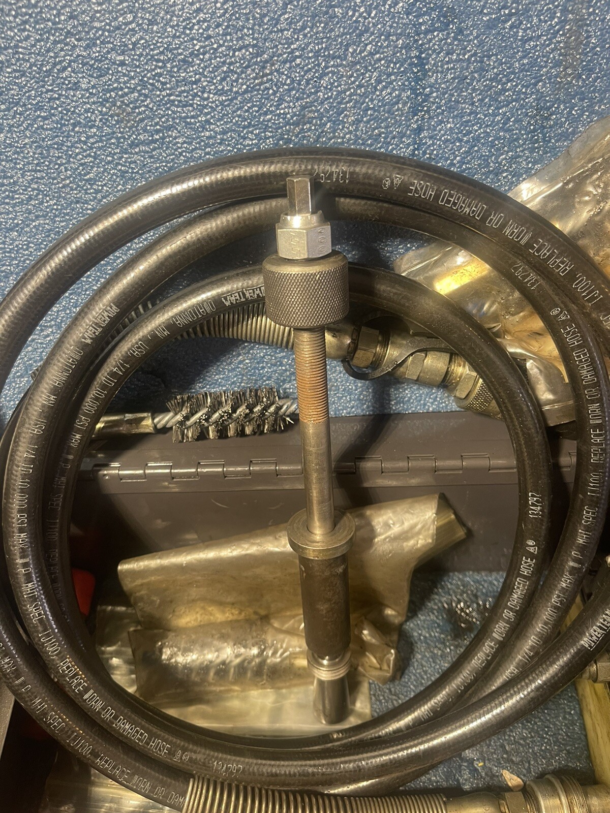 EXPANSION SEAL TECHNOLOGIES EST TUBE PLUGGING SYSTEMS SET COMPLETE