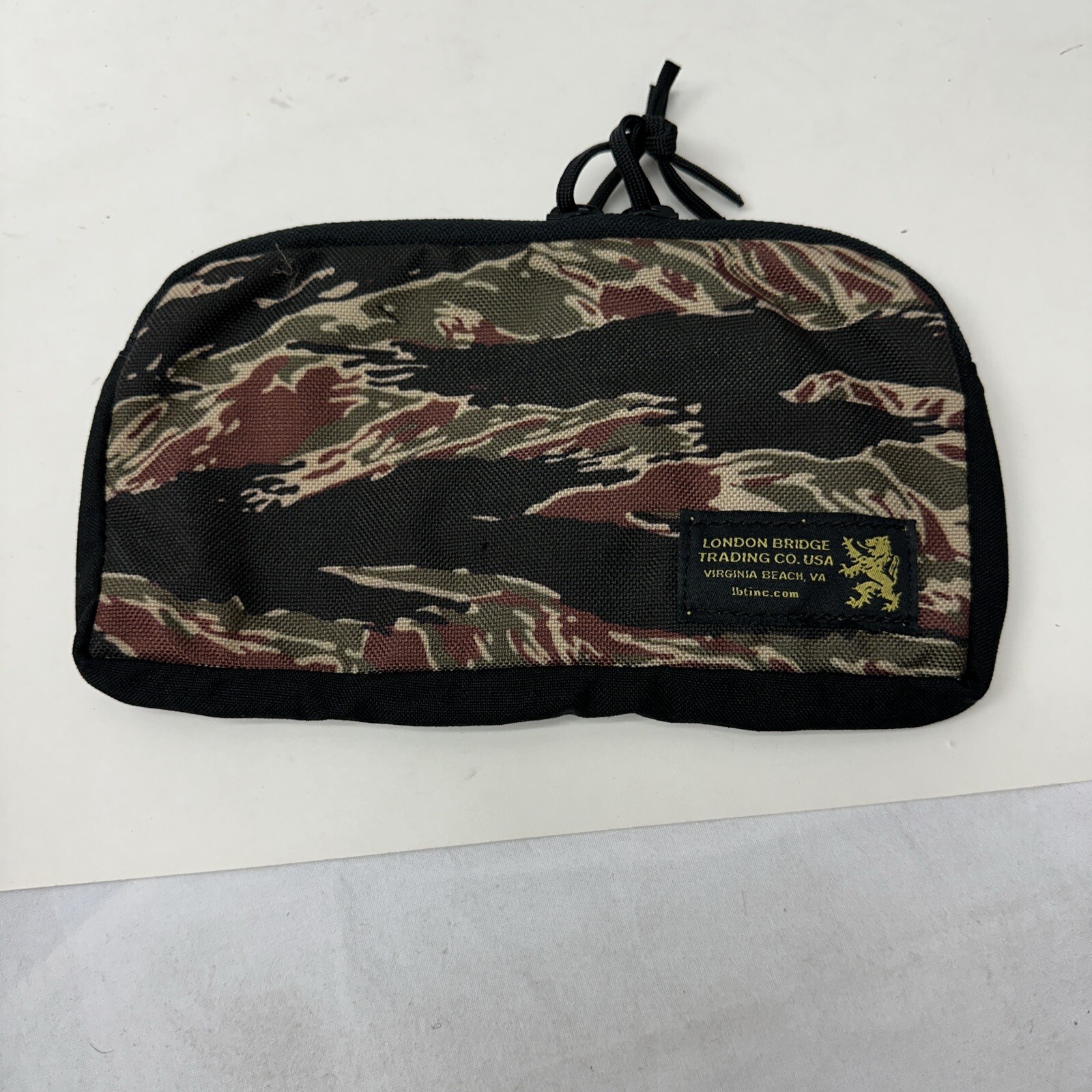 London Bridge LBT 8033A Slim Utility Pouch Vietnam Tiger Stripe Black MOLLE VS17